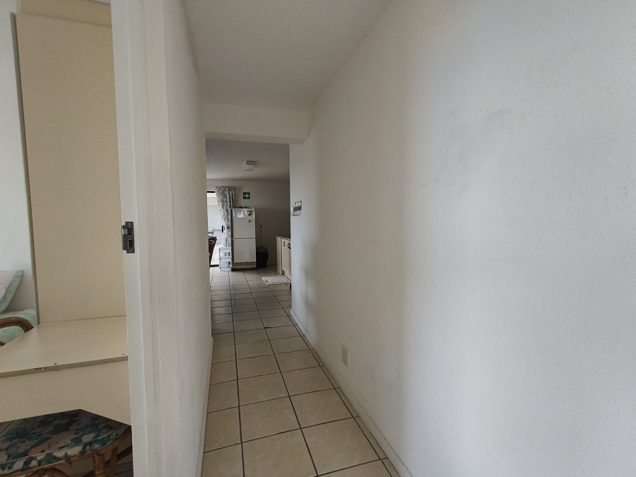 12 Bedroom Property for Sale in Paradise Beach Eastern Cape